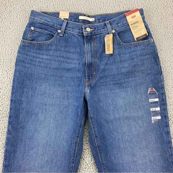 Levi's Women's '94 Baggy Straight Leg Mid-Rise Jeans  NWT  |   Size:  32 x 31 - Picture 4 of 16